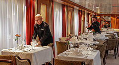 Dinning Room Aboard
